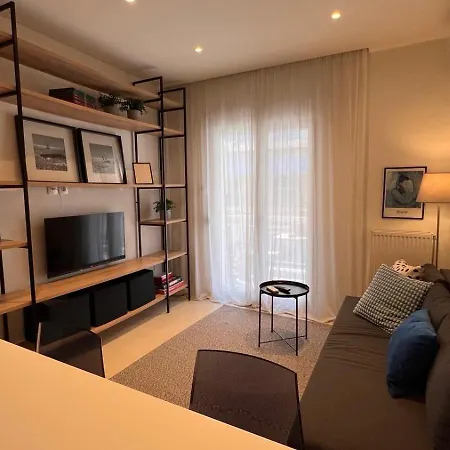 Andreas And Nelly * Tessalónica